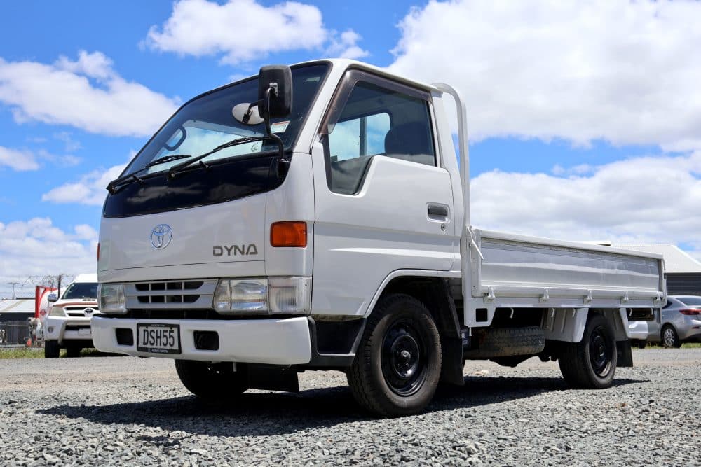 1997 Toyota Dyna 2.8T GVM Automatic Flat Deck Truck
